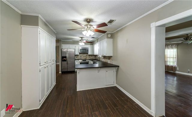 236 CHARLIE CANNON Road, Coushatta, LA 71019