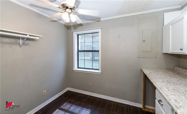 236 CHARLIE CANNON Road, Coushatta, LA 71019