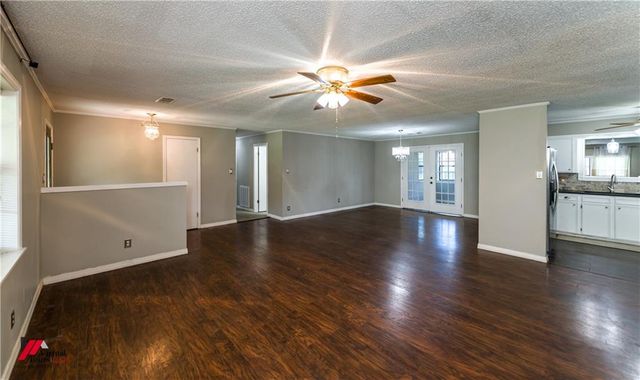 236 CHARLIE CANNON Road, Coushatta, LA 71019