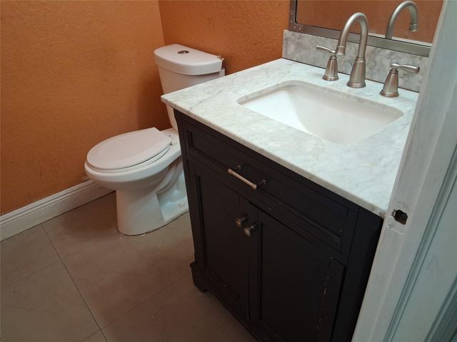 1349 Seaview, North Lauderdale, FL 33068