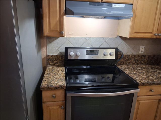 1349 Seaview, North Lauderdale, FL 33068