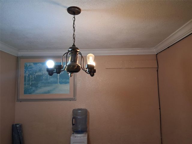 1349 Seaview, North Lauderdale, FL 33068