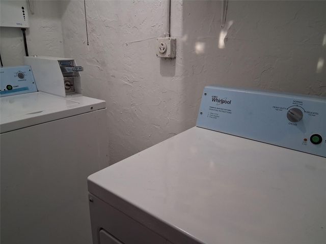 1349 Seaview, North Lauderdale, FL 33068