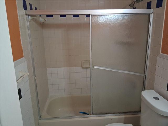 1349 Seaview, North Lauderdale, FL 33068