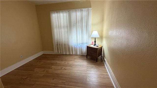 515 Harmon St, Corpus Christi, TX 78405