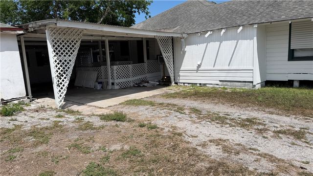 515 Harmon St, Corpus Christi, TX 78405