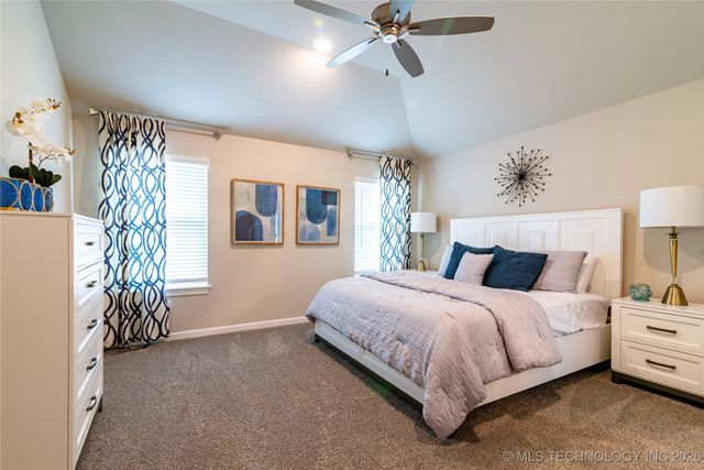 1403 E 150th Place S, Glenpool, OK 74033