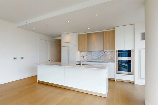 240 Devonshire St 4008, Boston, MA 02110