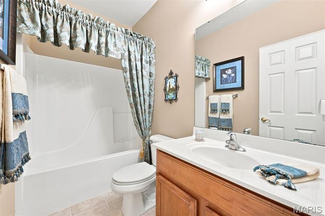 303 Glasgow Drive, St Charles, MO 63301