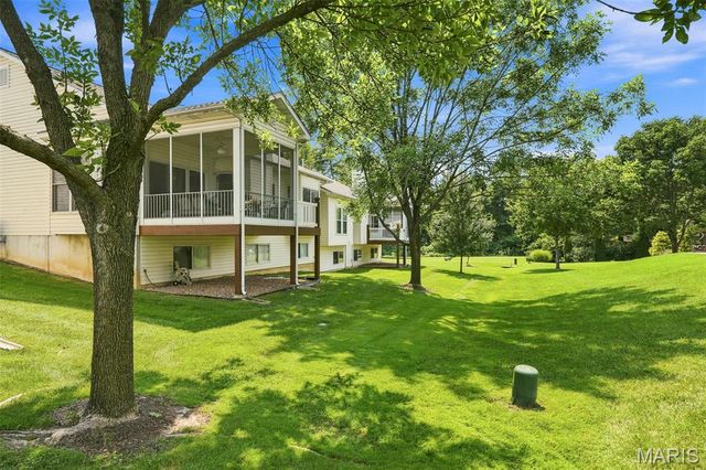 303 Glasgow Drive, St Charles, MO 63301