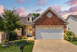 303 Glasgow Drive, St Charles, MO 63301