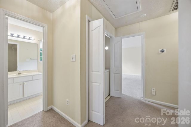 8616 Mineral Ridge Way, Charlotte, NC 28269