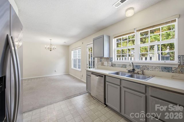 8616 Mineral Ridge Way, Charlotte, NC 28269