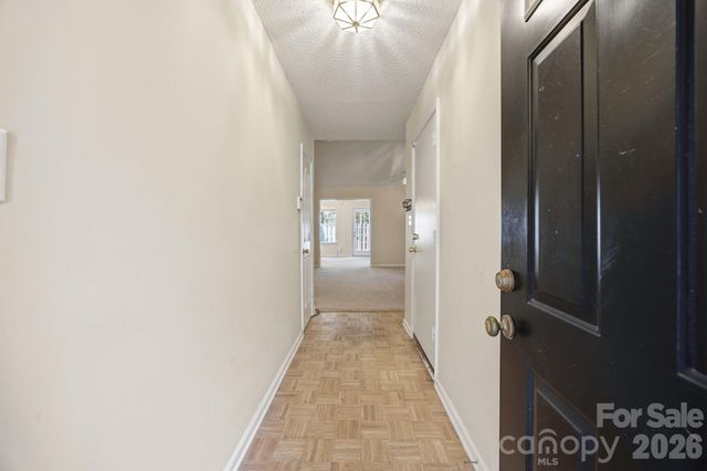 8616 Mineral Ridge Way, Charlotte, NC 28269