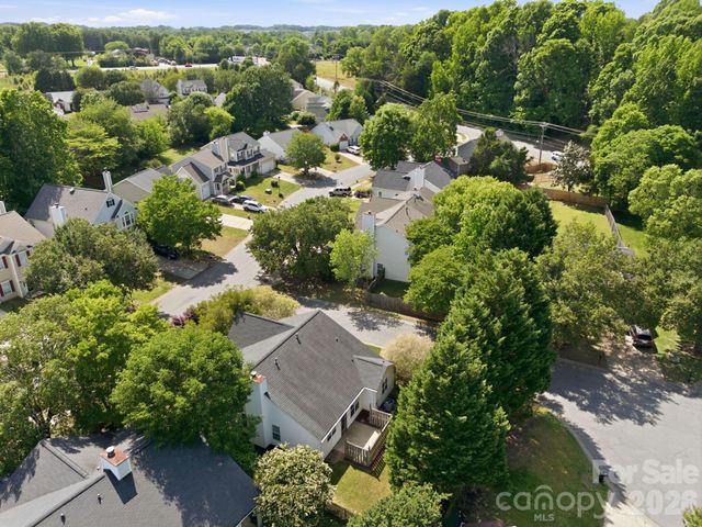 8616 Mineral Ridge Way, Charlotte, NC 28269