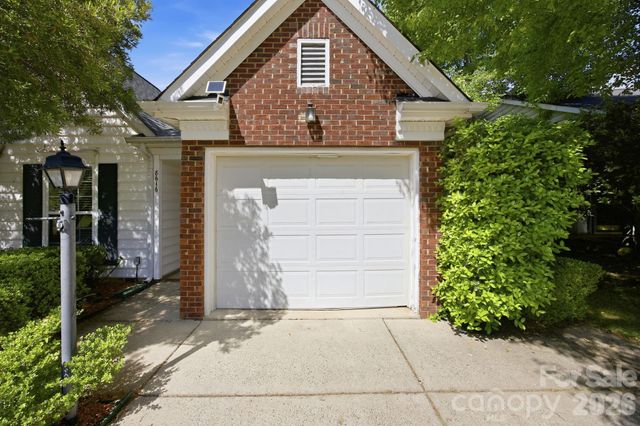 8616 Mineral Ridge Way, Charlotte, NC 28269