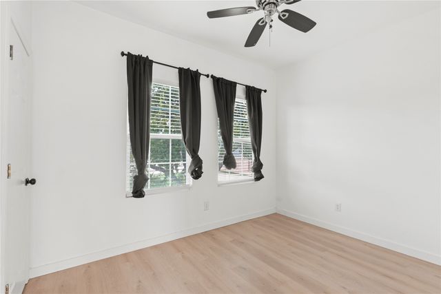 1908 Gallagher Street, Dallas, TX 75212