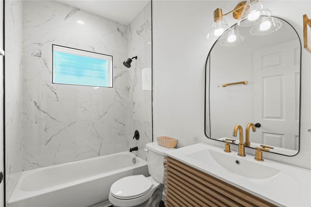 1908 Gallagher Street, Dallas, TX 75212