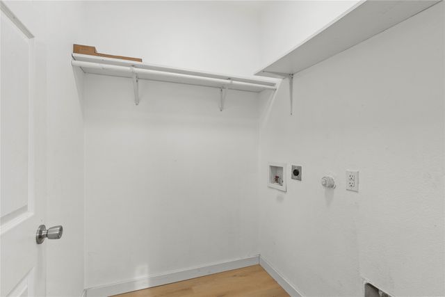 1908 Gallagher Street, Dallas, TX 75212