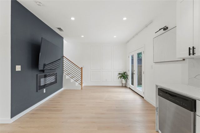 1908 Gallagher Street, Dallas, TX 75212