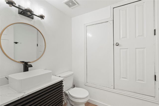 1908 Gallagher Street, Dallas, TX 75212