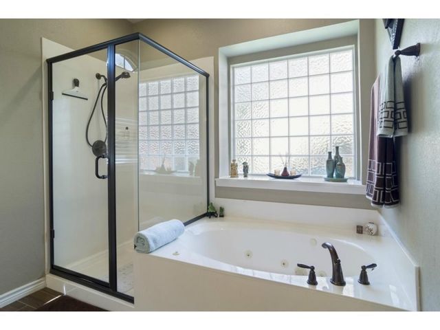 213 Longview Court, Keller, TX 76248