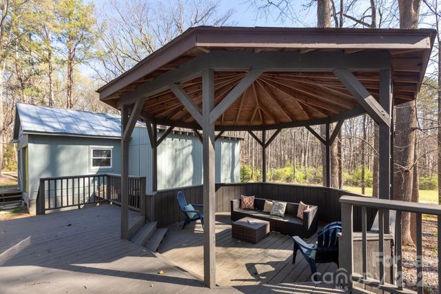 7423 Kuck Road, Mint Hill, NC 28227