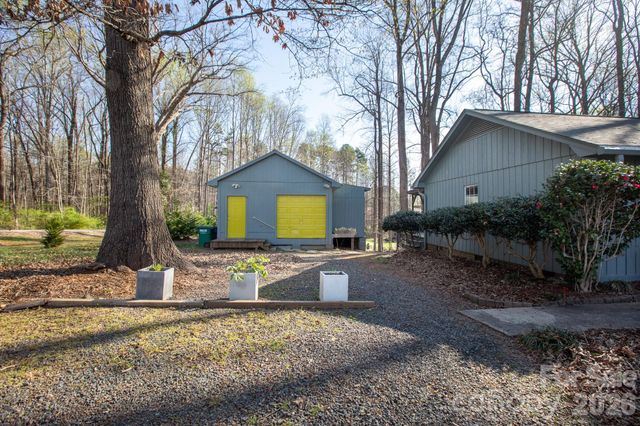 7423 Kuck Road, Mint Hill, NC 28227