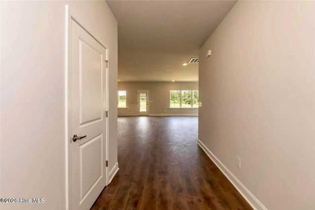 1052 Wood Creek Road NE, Leland, NC 28451