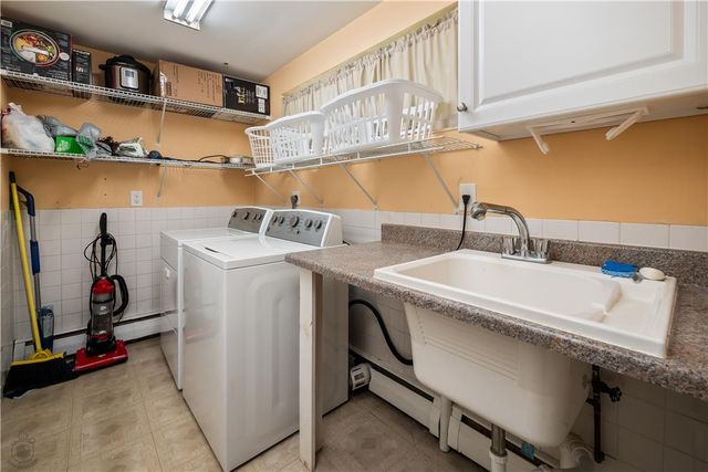 2439 West Congress Street, Allentown City, PA 18104