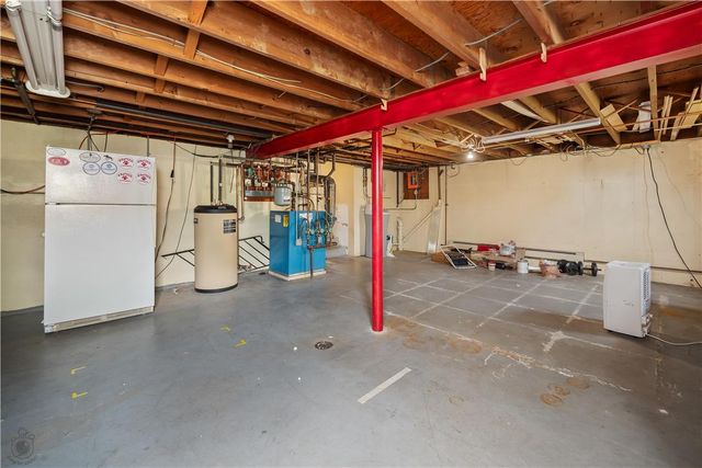 2439 West Congress Street, Allentown City, PA 18104