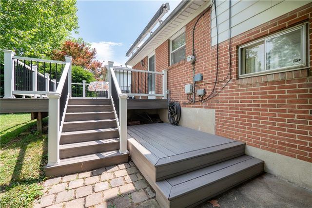 2439 West Congress Street, Allentown City, PA 18104