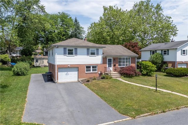2439 West Congress Street, Allentown City, PA 18104