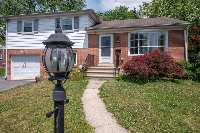 2439 West Congress Street, Allentown City, PA 18104
