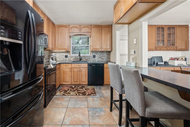 2439 West Congress Street, Allentown City, PA 18104