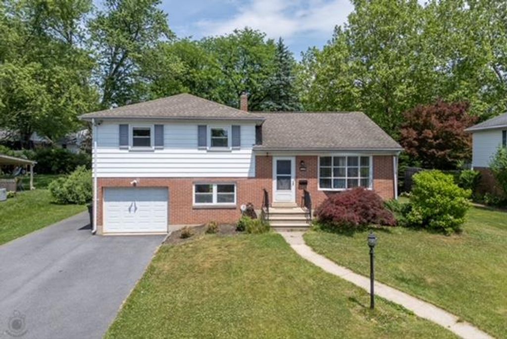 2439 West Congress Street, Allentown City, PA 18104