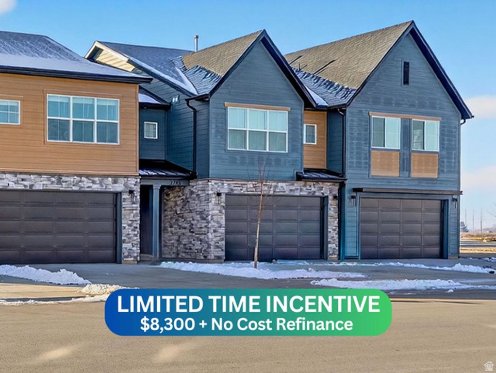 Image 1 of property listing at 2758 W 2715 N #166, Plain City, UT 84404