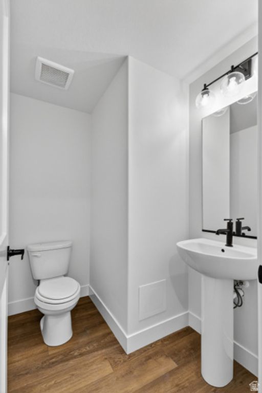 Image 21 of property listing at 2758 W 2715 N #166, Plain City, UT 84404