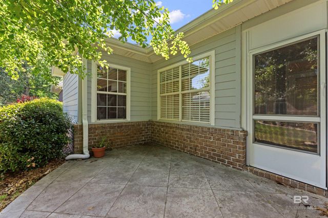 105 Natchez Trace, Foley, AL 36535