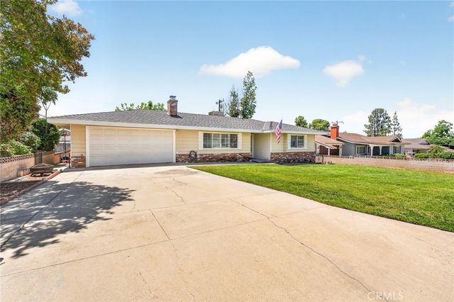 35543 Mountain View Street, Yucaipa, CA 92399