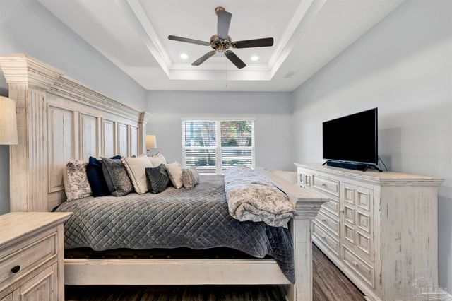 3736 Hawks Landing Cir, Pace, FL 32571