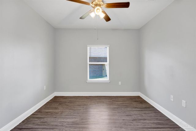 3736 Hawks Landing Cir, Pace, FL 32571