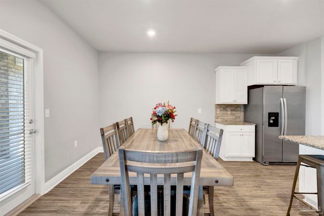 3736 Hawks Landing Cir, Pace, FL 32571