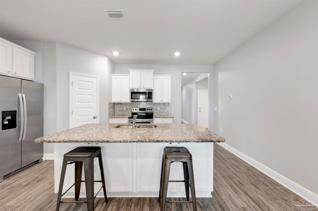 3736 Hawks Landing Cir, Pace, FL 32571