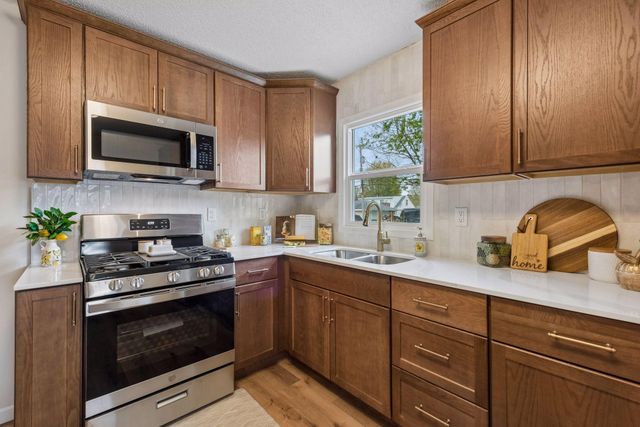 3436 Major Avenue N, Crystal, MN 55422