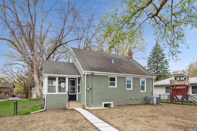 3436 Major Avenue N, Crystal, MN 55422