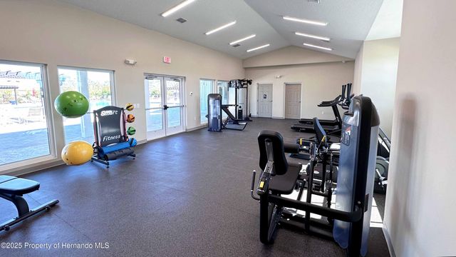 11813 Memorial Drive, Brooksville, FL 34613