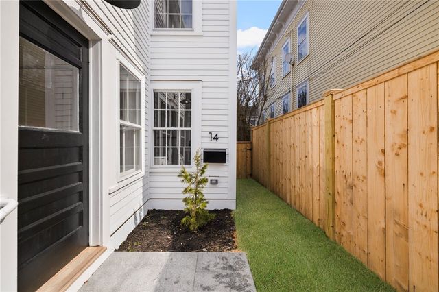 14 Sherman Street, Newport, RI 02840