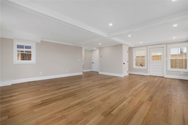 14 Sherman Street, Newport, RI 02840