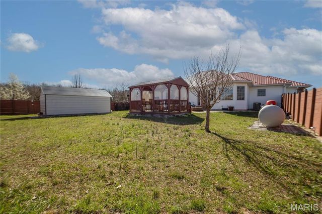 2220 Curtis Street, Lebanon, MO 65536